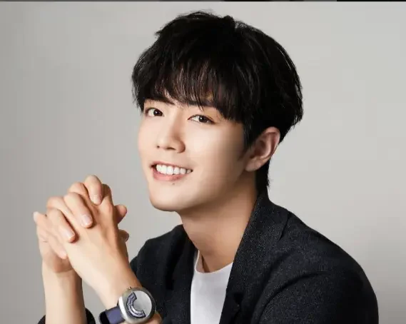 Xiao Zhan Age, Height, Wife, Career, Bio/Wiki, Net Worth 2025